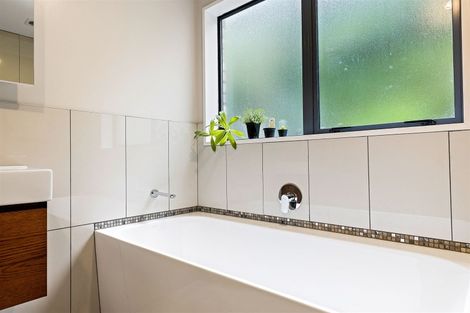 Photo of property in 2 Raymond Orr Meadows, Rangiora, 7400