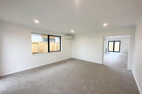 Photo of property in 2 Citrina Close, Papamoa Beach, Papamoa, 3118