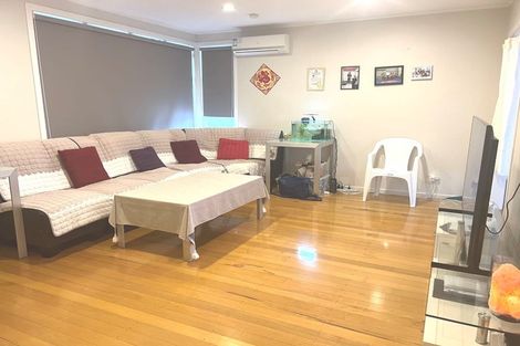 Photo of property in 12 Kereru Street, Henderson, Auckland, 0612