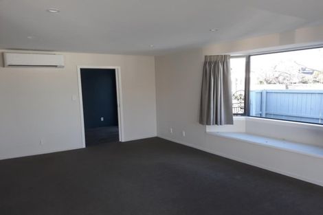 Photo of property in 2/3 Lansbury Avenue, Strowan, Christchurch, 8052