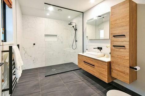 Photo of property in 15 Hereford Lane, Ararimu, Drury, 2579