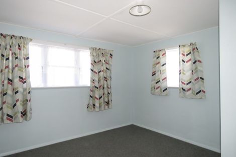 Photo of property in 10-12 Riley Place, Westport, 7825