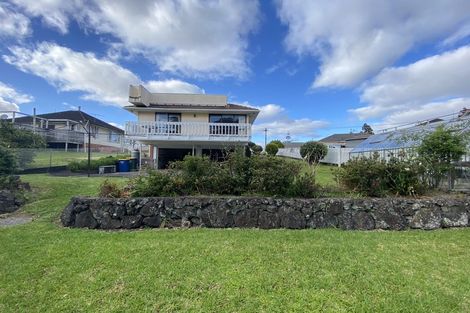 Photo of property in 9 Albert Pryor Avenue, Henderson, Auckland, 0612