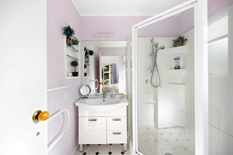 Photo of property in 53 Splitt Avenue, Glenview, Hamilton, 3206