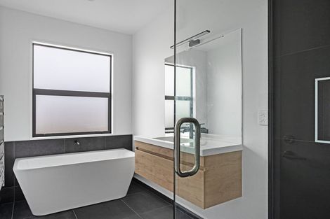 Photo of property in 65 Tara Crescent, Woodend, 7610