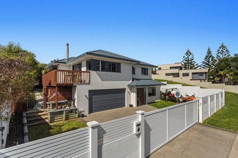 Photo of property in 12 Ocean View Road, Coastlands, Whakatane, 3120
