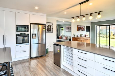 Photo of property in 516a Great South Road, Rosehill, Papakura, 2113