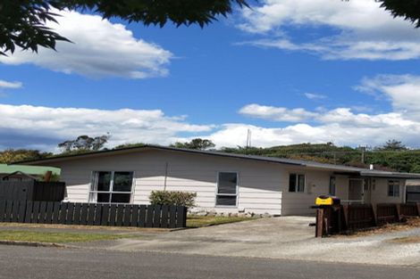 Photo of property in 8 Kebbell Avenue, Levin, 5510