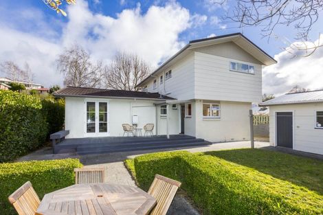 Photo of property in 1 Deller Grove, Silverstream, Upper Hutt, 5019