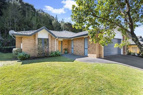 Photo of property in 33 Kate Sheppard Avenue, Torbay, Auckland, 0630