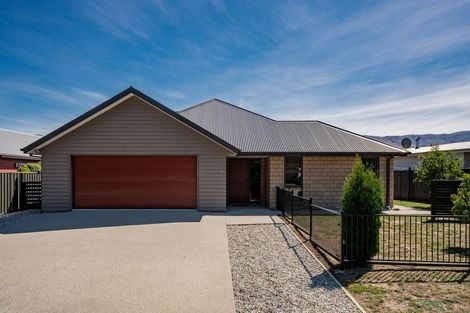 Photo of property in 18 Sunhaven Cove, Cromwell, 9310