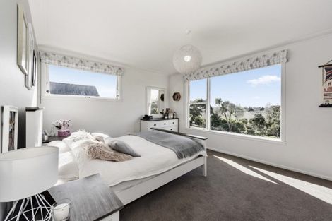 Photo of property in 124 Beerescourt Road, Beerescourt, Hamilton, 3200