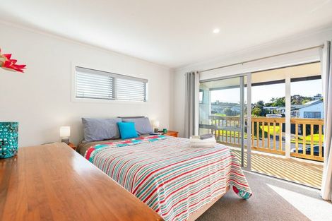 Photo of property in 1 Tamatea Drive, Snells Beach, 0920