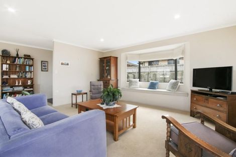 Photo of property in 43 Malta Crescent, Katikati, 3129