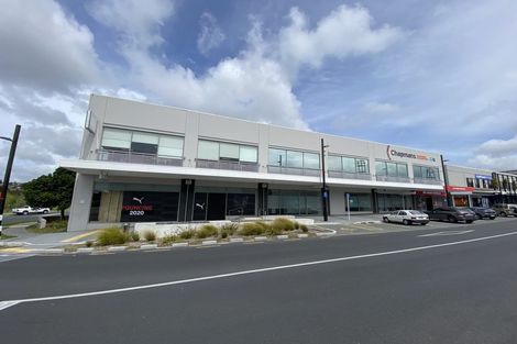 Photo of property in 7 Alloway Street, Westgate, Auckland, 0614