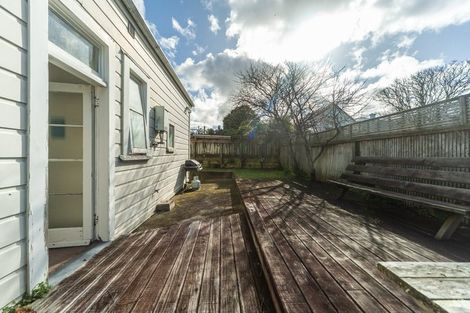 Photo of property in 37 Owen Street, Newtown, Wellington, 6021