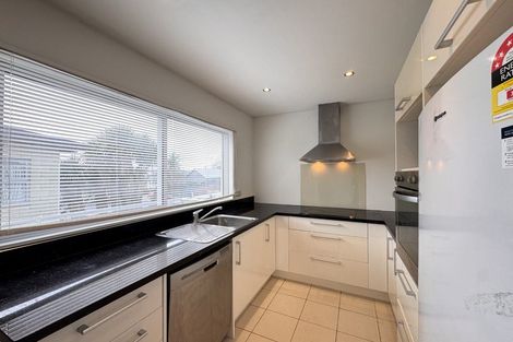 Photo of property in 9b Burlington Street, Sydenham, Christchurch, 8023