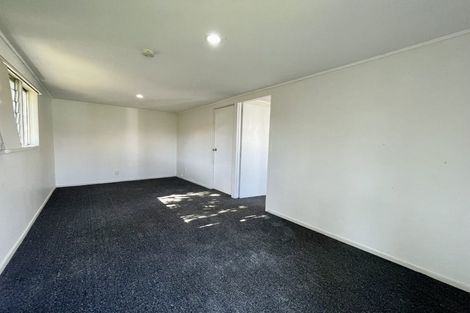 Photo of property in 35 Fairlight Place, Manurewa, Auckland, 2102