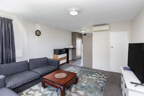 Photo of property in 3/25 Whitmore Street, Edgeware, Christchurch, 8013