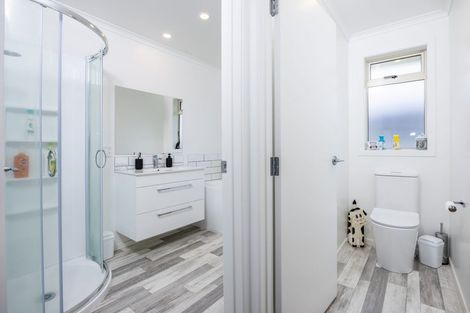 Photo of property in 5a Mcandrew Street, Kihikihi, Te Awamutu, 3800