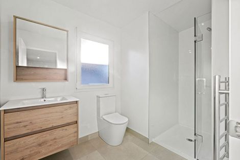 Photo of property in 2/22 Ward Street, Pukekohe, 2120