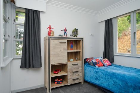 Photo of property in 23 Centennial Avenue, Helensburgh, Dunedin, 9010