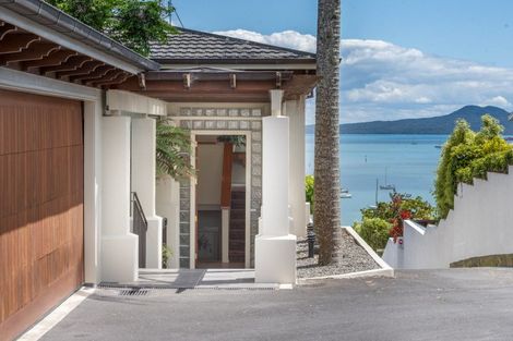 Photo of property in 1/13 Takutai Avenue, Bucklands Beach, Auckland, 2012