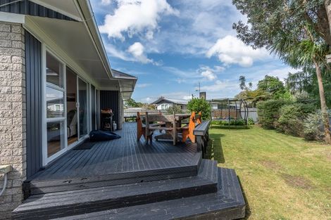 Photo of property in 20 Rosalind Street, Deanwell, Hamilton, 3206