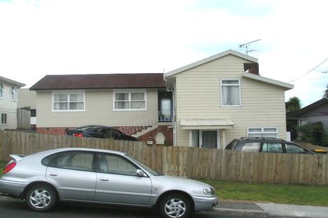 Photo of property in 1/31 Becroft Drive, Forrest Hill, Auckland, 0620