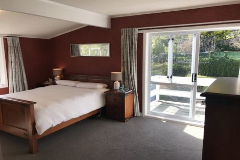 Photo of property in 11 Blue Mountains Road, Silverstream, Upper Hutt, 5019