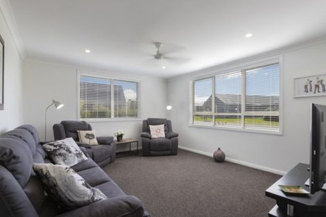 Photo of property in 8 Park Rise, Mangawhai Heads, Mangawhai, 0505