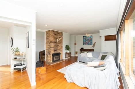 Photo of property in 6 Heath Street, St Andrews, Hamilton, 3200