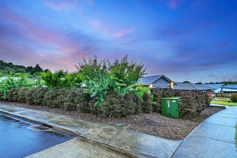 Photo of property in 36 Westmuir Crescent, Pokeno, 2402