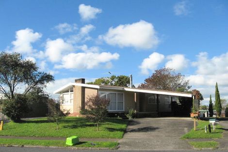 Photo of property in 26 Alton Terrace, Pakuranga Heights, Auckland, 2010