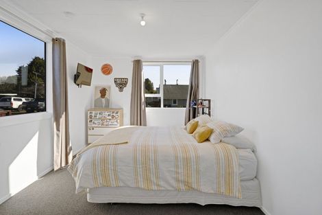 Photo of property in 2 Orlando Street, Stratford, 4332