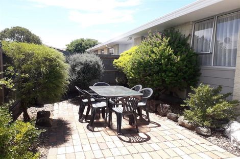 Photo of property in 8a Tamarisk Place, Parklands, Christchurch, 8083