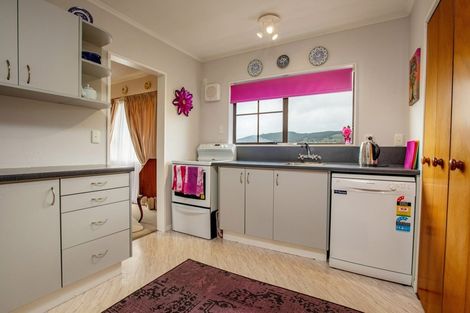 Photo of property in 85b Oxford Street, Tawa, Wellington, 5028