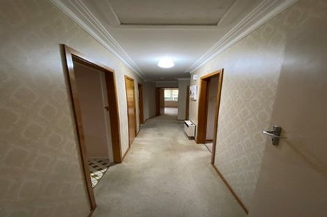 Photo of property in 241 Mangorei Road, Merrilands, New Plymouth, 4312