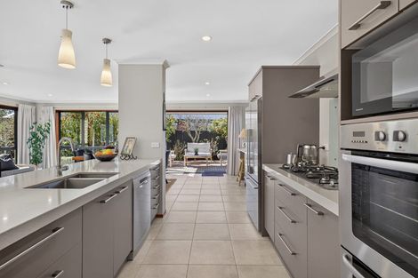 Photo of property in 49 Skyedale Drive, Harewood, Christchurch, 8051