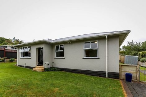 Photo of property in 10 Heaphy Street, Westown, New Plymouth, 4310