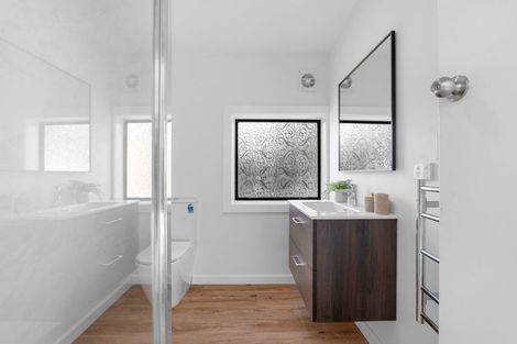 Photo of property in 327a Breezes Road, Aranui, Christchurch, 8061