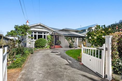Photo of property in 1/24 Totara Crescent, Woburn, Lower Hutt, 5010