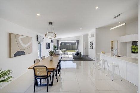 Photo of property in 13 Te Heipora Place, Havelock North, 4130