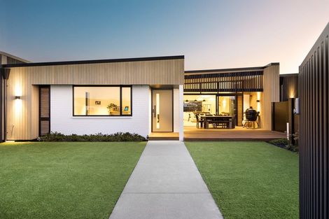 Photo of property in 2/11 Kaniera Terrace, Cambridge, 3434