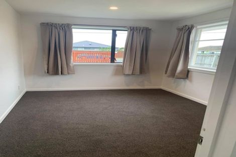 Photo of property in 61 Palmers Road, New Brighton, Christchurch, 8083
