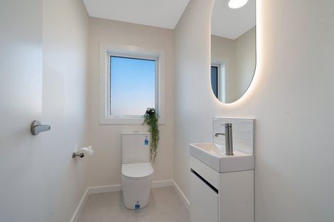 Photo of property in 398 Main Road, Huapai, Kumeu, 0810