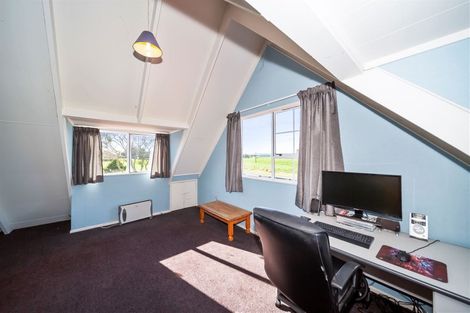 Photo of property in 1 Butler Street, Normanby, Hawera, 4614