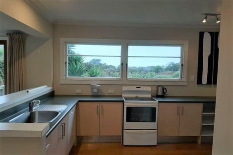 Photo of property in 209 Carrington Street, Vogeltown, New Plymouth, 4310