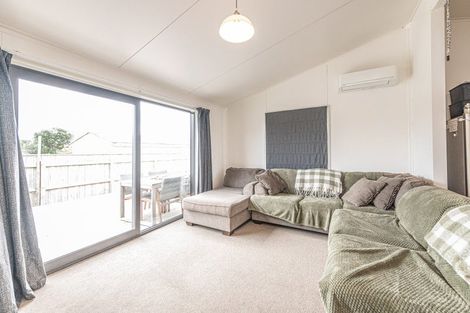 Photo of property in 79a Matai Street, Castlecliff, Wanganui, 4501