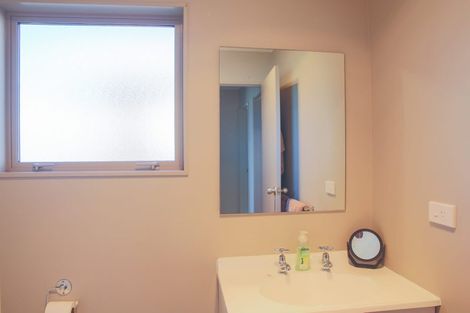 Photo of property in 2 Burrows Street, Bluff, 9814